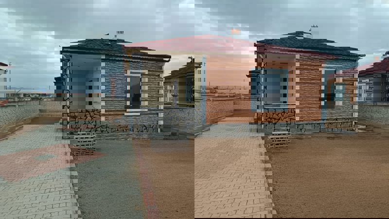 KEMERHİSAR'DA SATILIK VİLLA.. Kapak Görseli