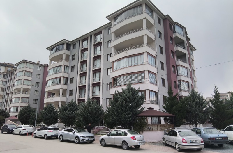 BOR YOLU ŞEHİT VAROL TOSUN OKULU YANI SATILIK 4+1 DAİRE Kapak Görseli