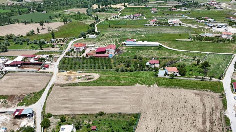 KJ7HJB17_2_16.jpg